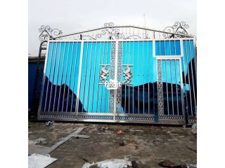 Perfectly designed blue stainless steel gate designed for a classy client