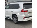 lexus-lx570-small-2