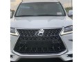 lexus-lx570-small-1