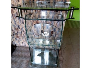 Unique detachable glass pulpit