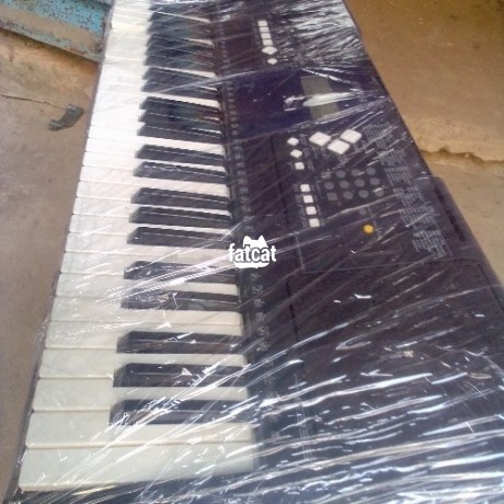 Classified Ads In Nigeria, Best Post Free Ads - london-used-yamaha-keyboard-psr-e343-big-0