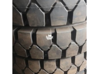 Solid type tires for forklift