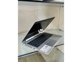 HP Elitebook 840G5,Core i7 16gb/512gb