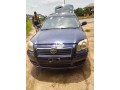 toyota-avensis-2008-model-small-2