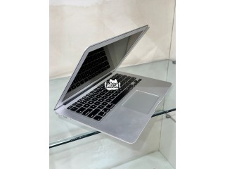 UK Used Apple MacBook Air 2017