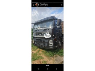 Volvo euro 4 truck head /tractor 2p07 model for sale