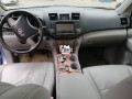 used-toyota-highlander-hybrid-small-3