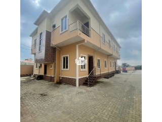 4 Bedroom Fully Detached Duplex in Lagos Mainland for Sale