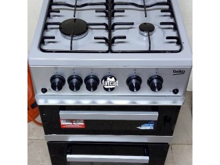 4 burners gas cooker