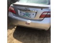 toyota-camry-2010-small-2