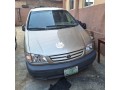 toyota-sienna-small-0