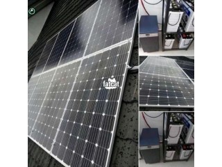 Solar installation and inverter