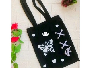 Tote bags