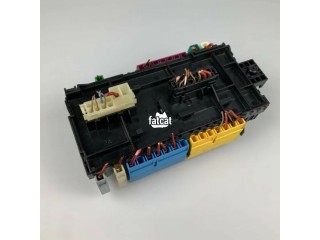 Front fuse box for Mercedes ML GL GLE 013 to 019