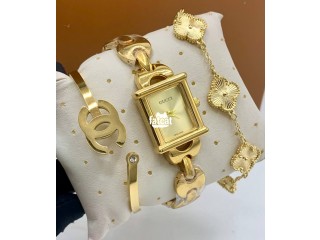 Female Gold Gucci Watch