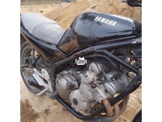 Yamaha 600cc black