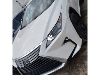 White 2018 RX 350 Lexus. Foreign used