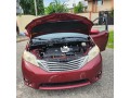 wine-2012-toyota-sienna-xle-limited-edition-small-4