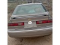 toyota-camry-tiny-light-2000-small-1