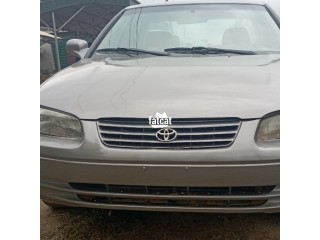 Toyota Camry Tiny Light 2000