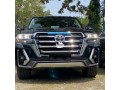 new-toyota-land-cruiser-2020-small-0