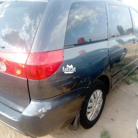 Classified Ads In Nigeria, Best Post Free Ads - used-toyota-sienna-2006-big-2