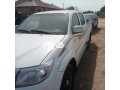 used-toyota-hilux-2014-small-5