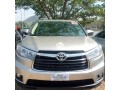 used-toyota-highlander-2016-small-0