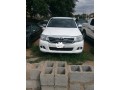 used-toyota-hilux-2010-small-0