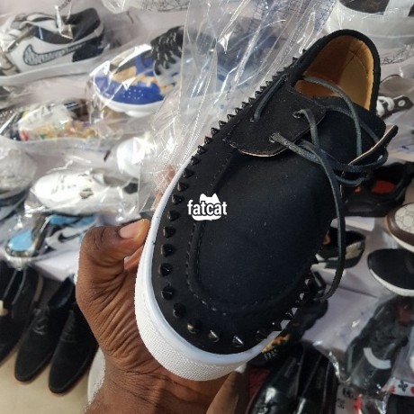 Classified Ads In Nigeria, Best Post Free Ads - versace-sneakers-big-0