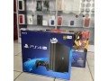 sony-playstation-4-pro-small-3