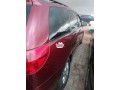 used-toyota-sienna-2005-small-0