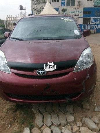 Classified Ads In Nigeria, Best Post Free Ads - used-toyota-sienna-2005-big-2