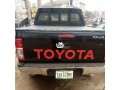 used-toyota-hilux-2012-small-1