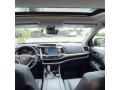 used-2020-toyota-highlander-small-2