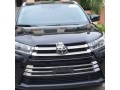 used-2020-toyota-highlander-small-0