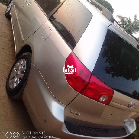 Classified Ads In Nigeria, Best Post Free Ads - toyota-sienna-2007-model-big-1