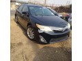 toyota-camry-2012-se-model-small-0