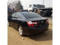 toyota-camry-2012-se-model-small-1