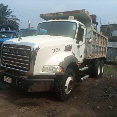 Classified Ads In Nigeria, Best Post Free Ads - mack-granite-heavy-duty-truck-big-0