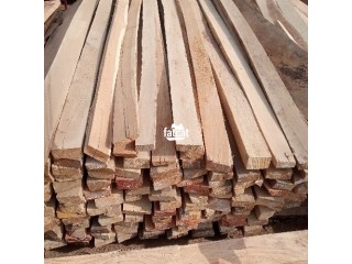 Hand Wood for Roofing and Planks for Decking