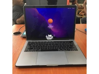 Open Box MacBook Pro 2017 Laptop