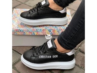 Christain  Dior Sneaker