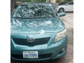 toyota-corolla-2010-small-1