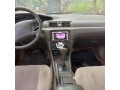 toyota-camry-2001-small-3