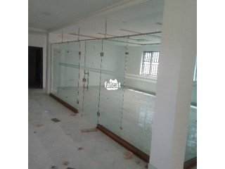 Frameless Glass office partitioning