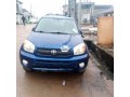 toyota-rav-4-2005-small-0