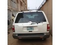 nissan-pathfinder-2002-small-2