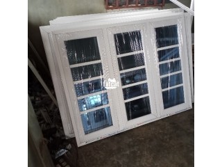 Aluminum window